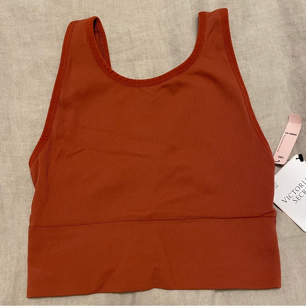 NWT Victoria’s Secret Sports Bra